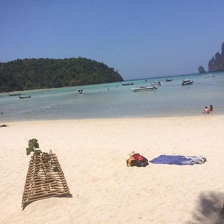Bung House Hotel Phi Phi Don Exterior photo